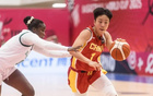 40中19，轟53分15板，女籃新雙核顯威。無(wú)張子宇，輸球亦有收獲。